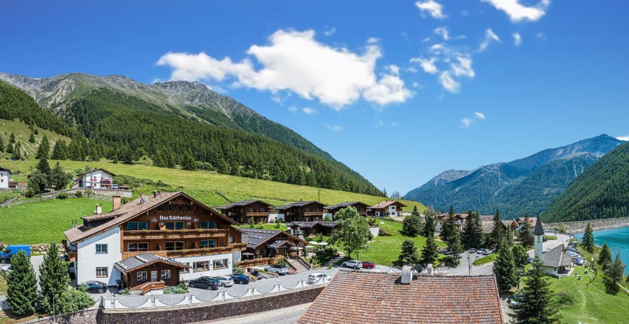 Hotel & Chalets Edelweiss Madonna  Luaran gambar