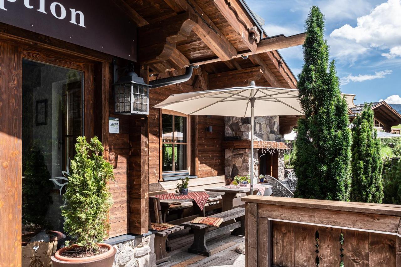 Hotel & Chalets Edelweiss Madonna  Luaran gambar