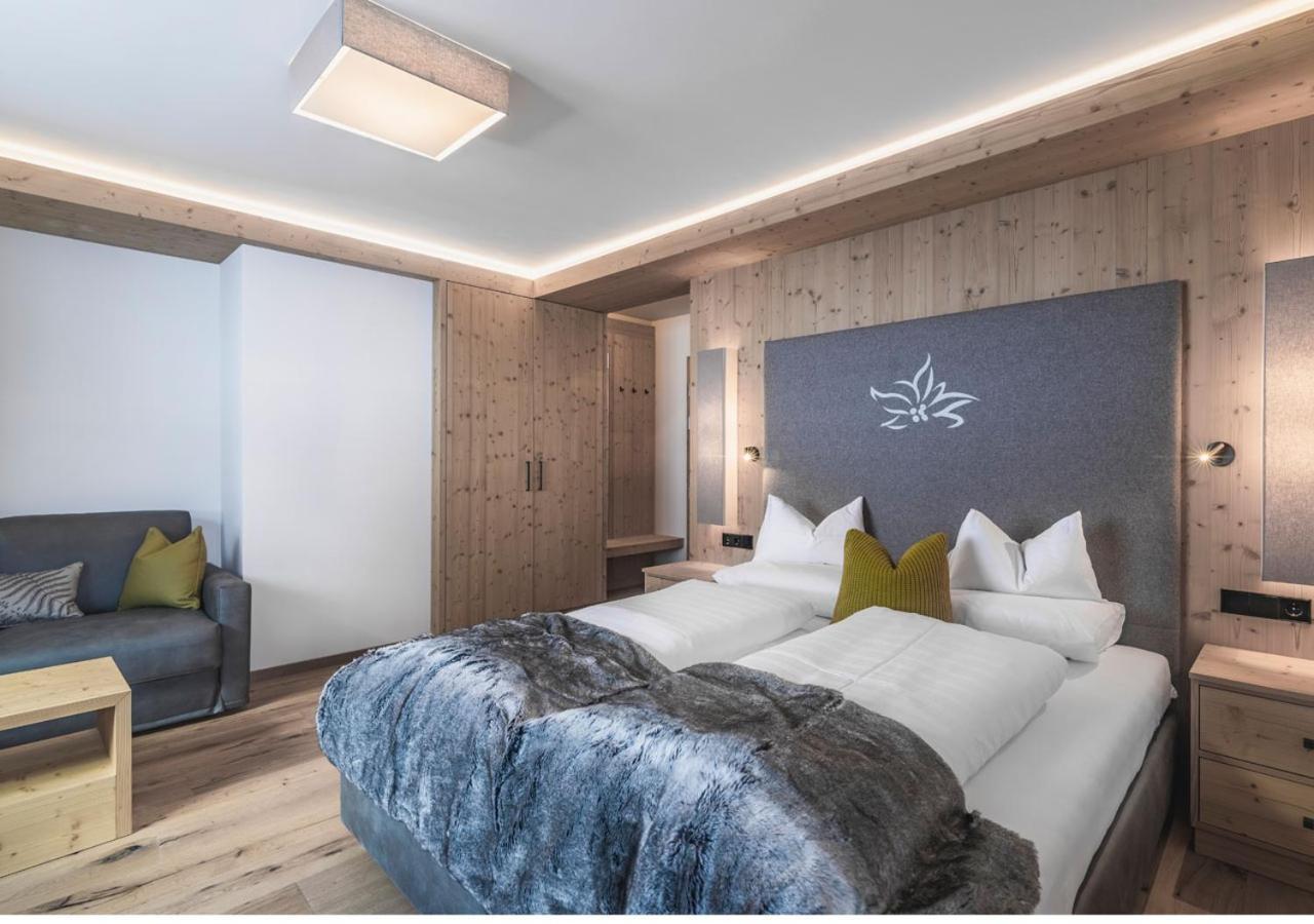 Hotel & Chalets Edelweiss Madonna  Luaran gambar